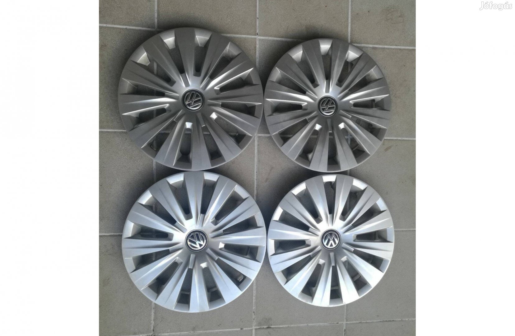 Vw volkswgen 15" dísztárcsa 15 coll méret gyári szett eladó 4db