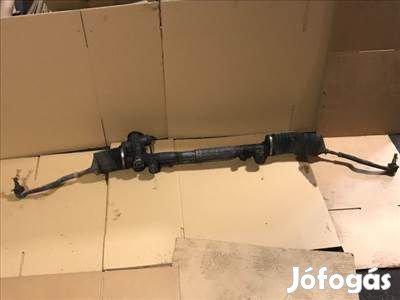 W168 KORMÁNYMŰ A1684610401 eladó