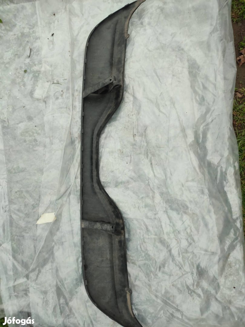 W176 W246 Hátsó lökhárító betét gyári 