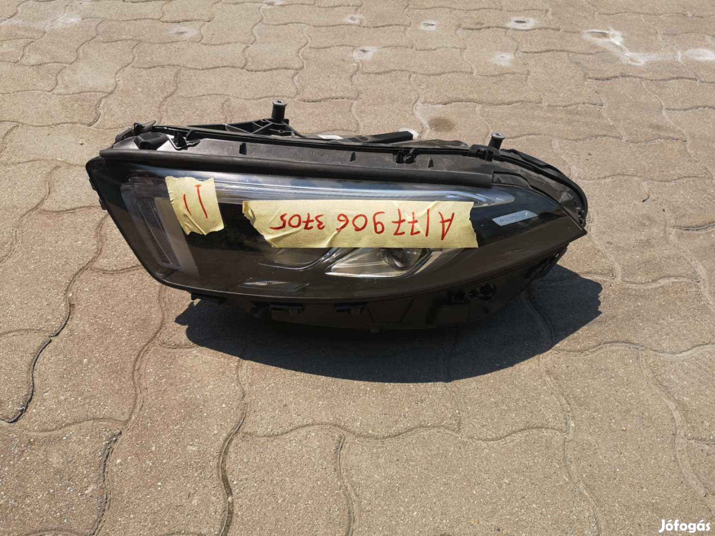 W177 bal első fényszóró A1779063705 eladó