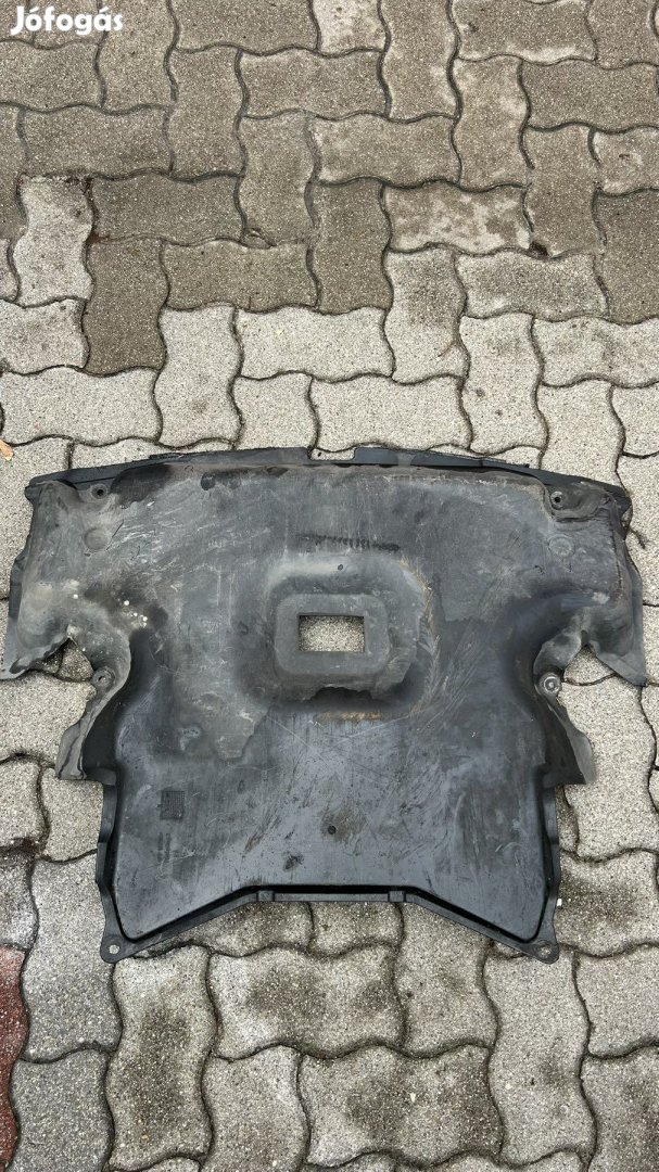 W203 burkolat A2035243230 eladó