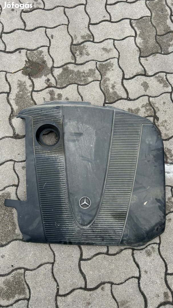 W203 motorburkolat A6460102267 eladó