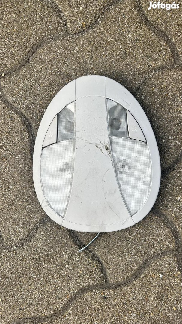 W211 HÁTSÓ BELSŐ VILÁGÍTÁS A2118207301 eladó