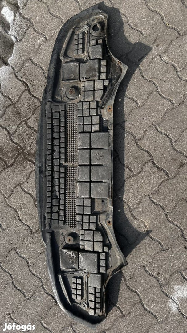 W211 alsó burkolat A2115203023 eladó