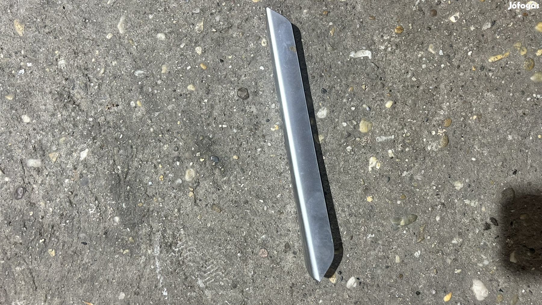 W212 DÍSZLÉC A2126905162 eladó