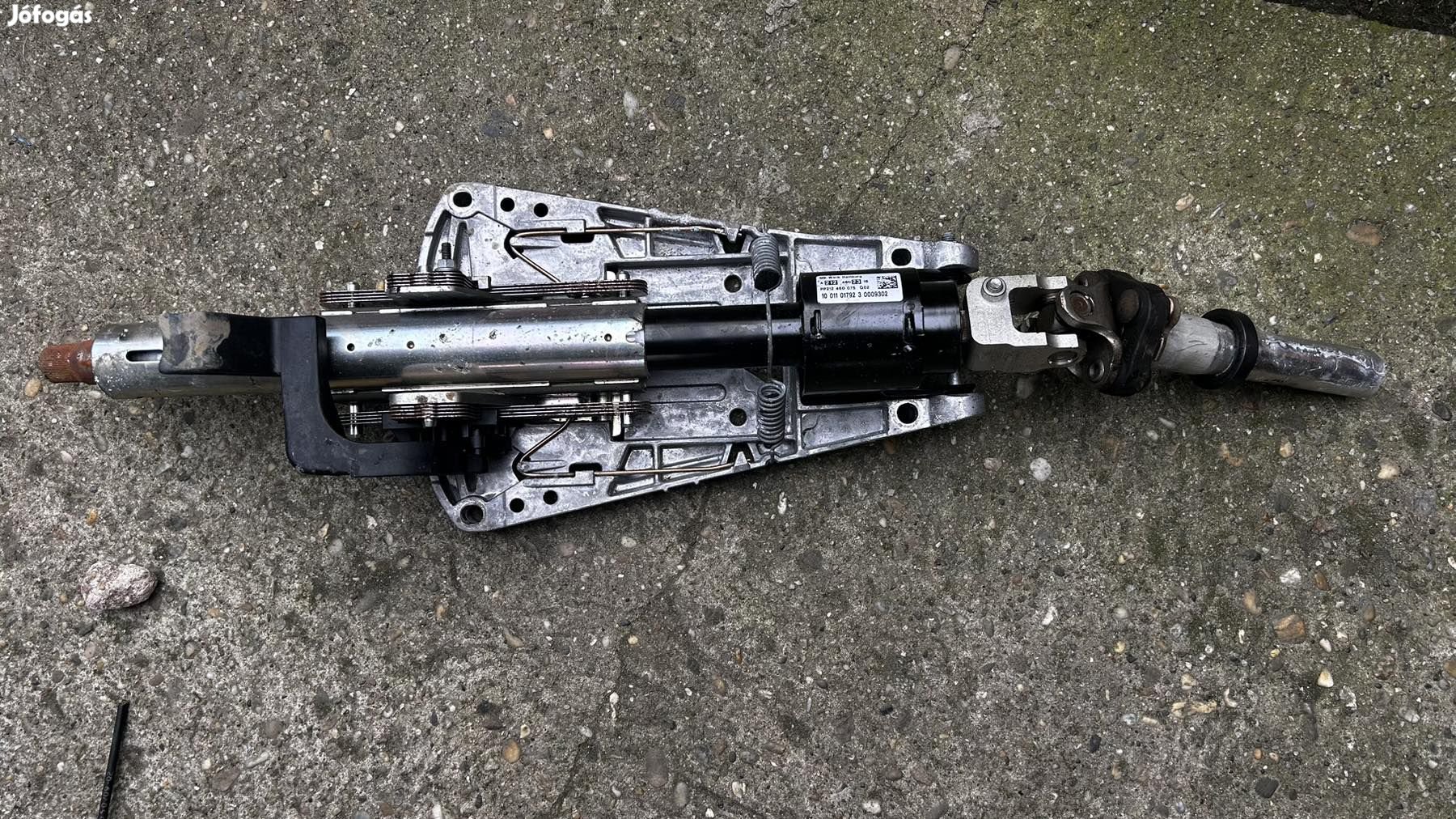 W212 KORMÁNYOSZLOP A2124602316 eladó