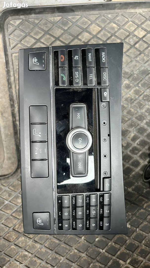 W212 RADIO A2129007005 eladó