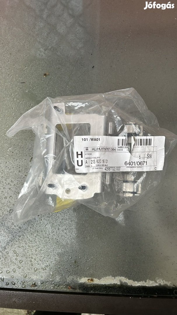 W213 merevítőelem A2136201601 eladó