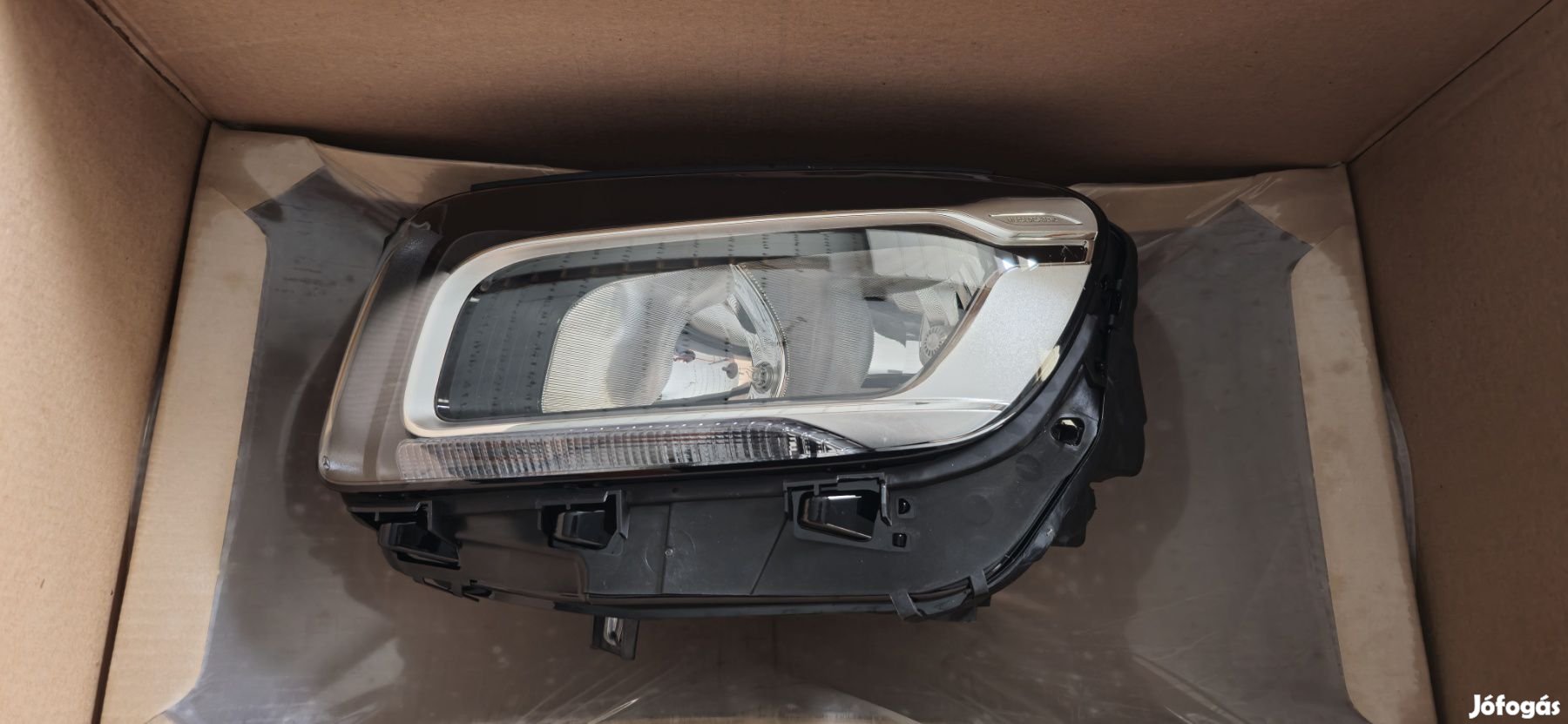 W247 GLB h7 fényszóró A2479062300 eladó