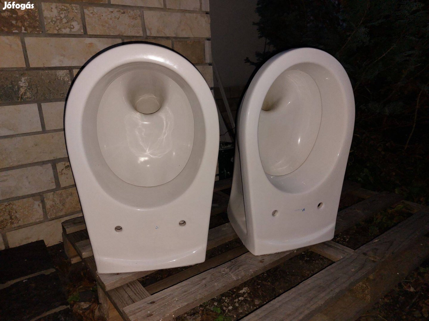 WC csésze fali WC csésze lebegő Alföldi, lapos öblítésű