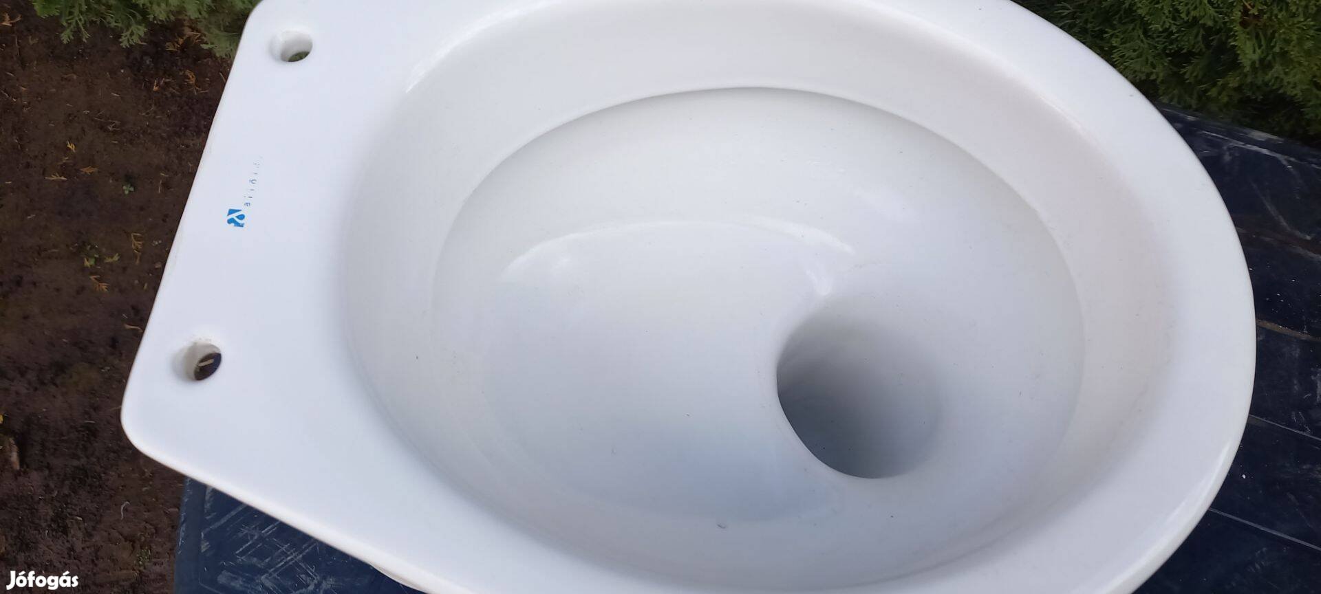 WC kagyló eladó !