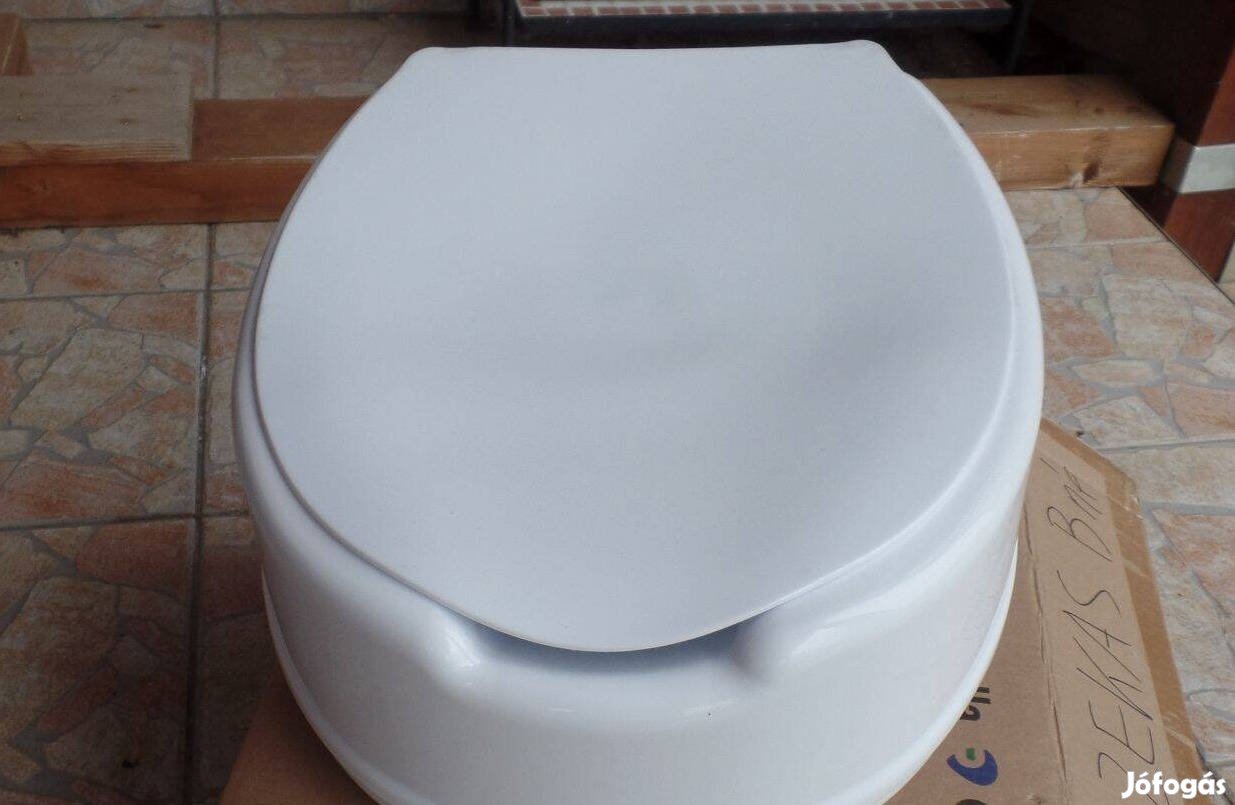 WC ülés magasító