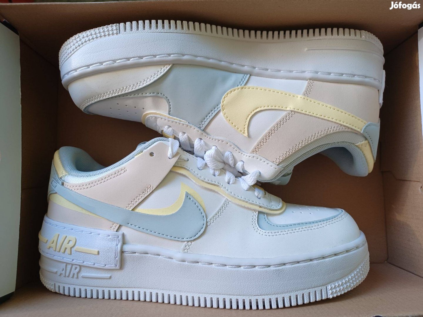 W Nike AF1 Shadow 38.5 41-es méret