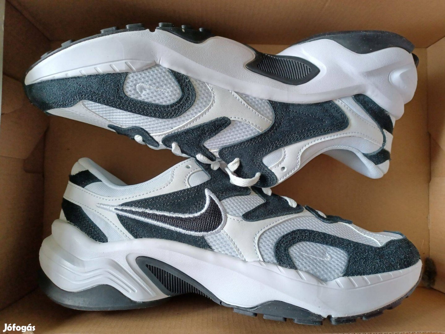 W Nike AL8 43 és 44-es méret