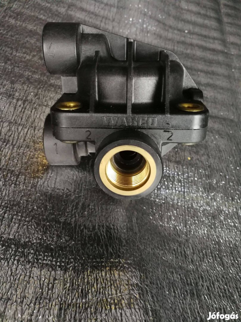 Wabco relészelep négyutas szelep 973 006 001 0