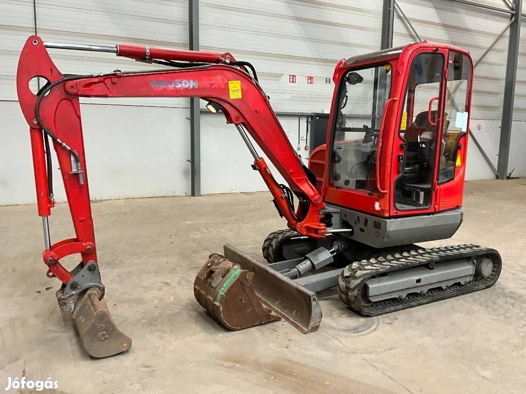 Wacker Neuson EZ 38 / 3.503 h üzemóra / Lízing 20%-tól