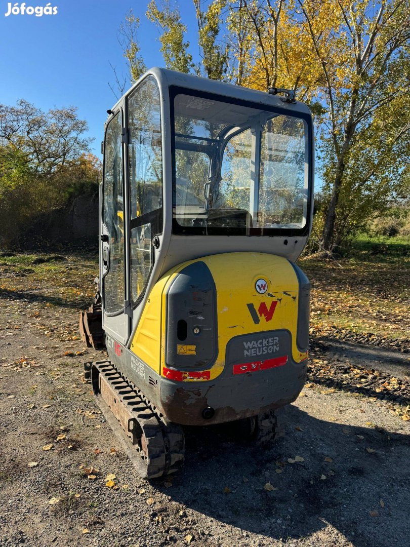 Wacker-Neuson Gumiláncos Minikotró 1,6t