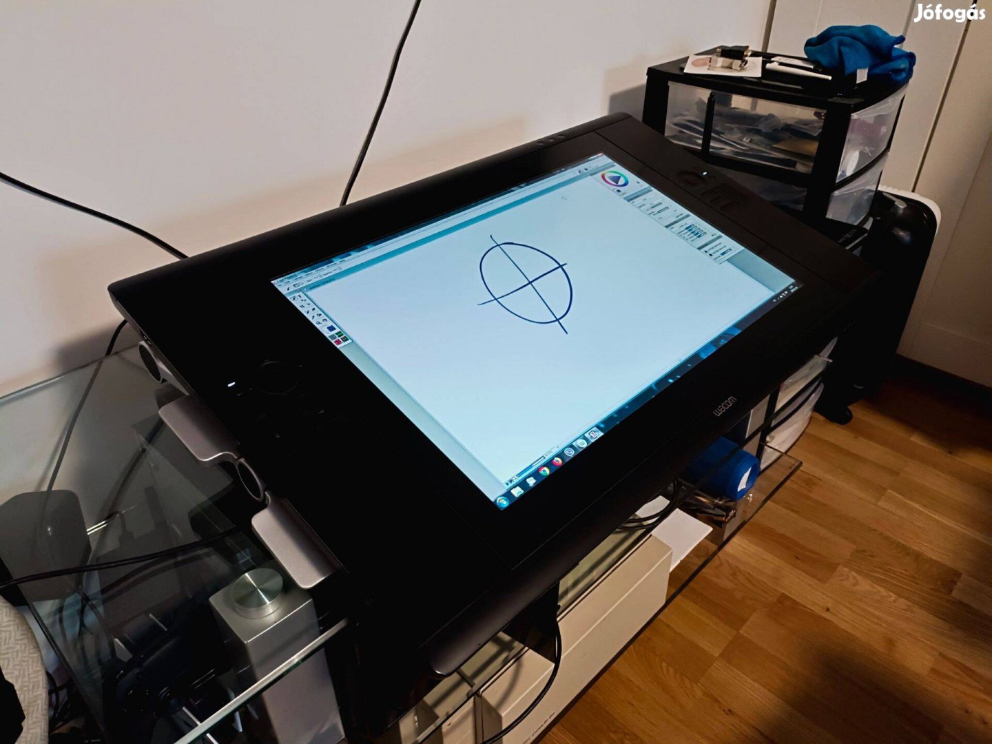 Wacom Cintiq 24HD profi grafikus grafikai tablet digitalizáló tábla