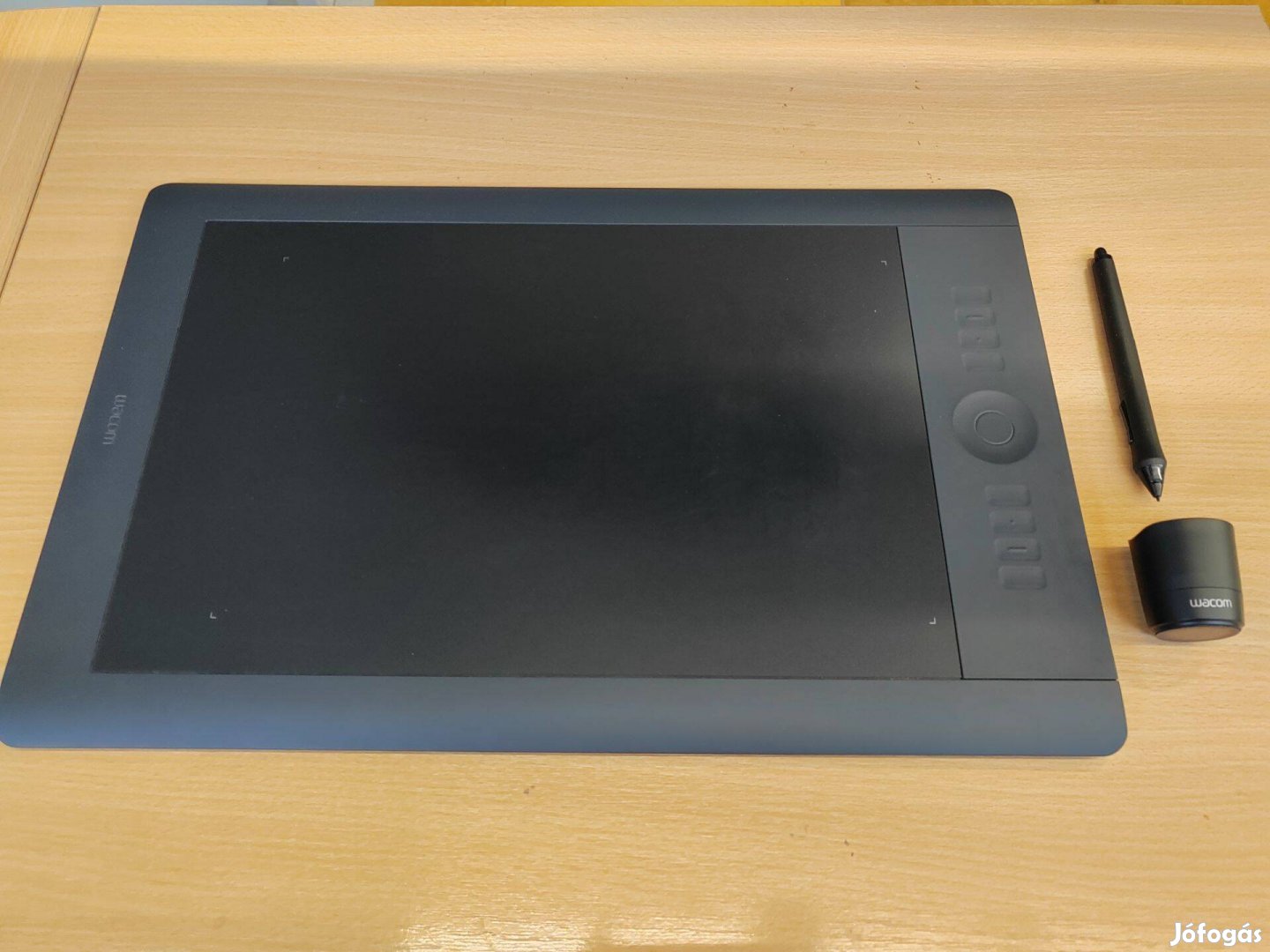 Wacom Intuos 5 Touch L digitalizáló tábla