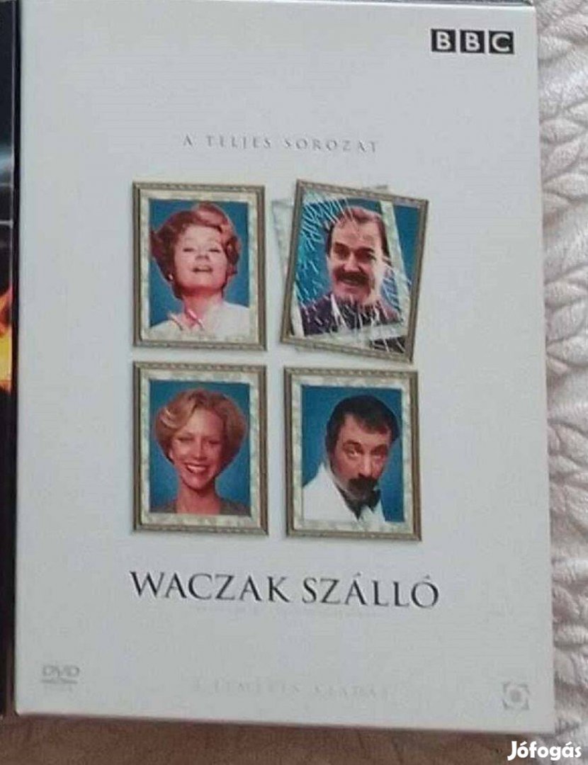 Waczak Szálló - A teljes sorozat (3 DVD, digipack, sz+f)