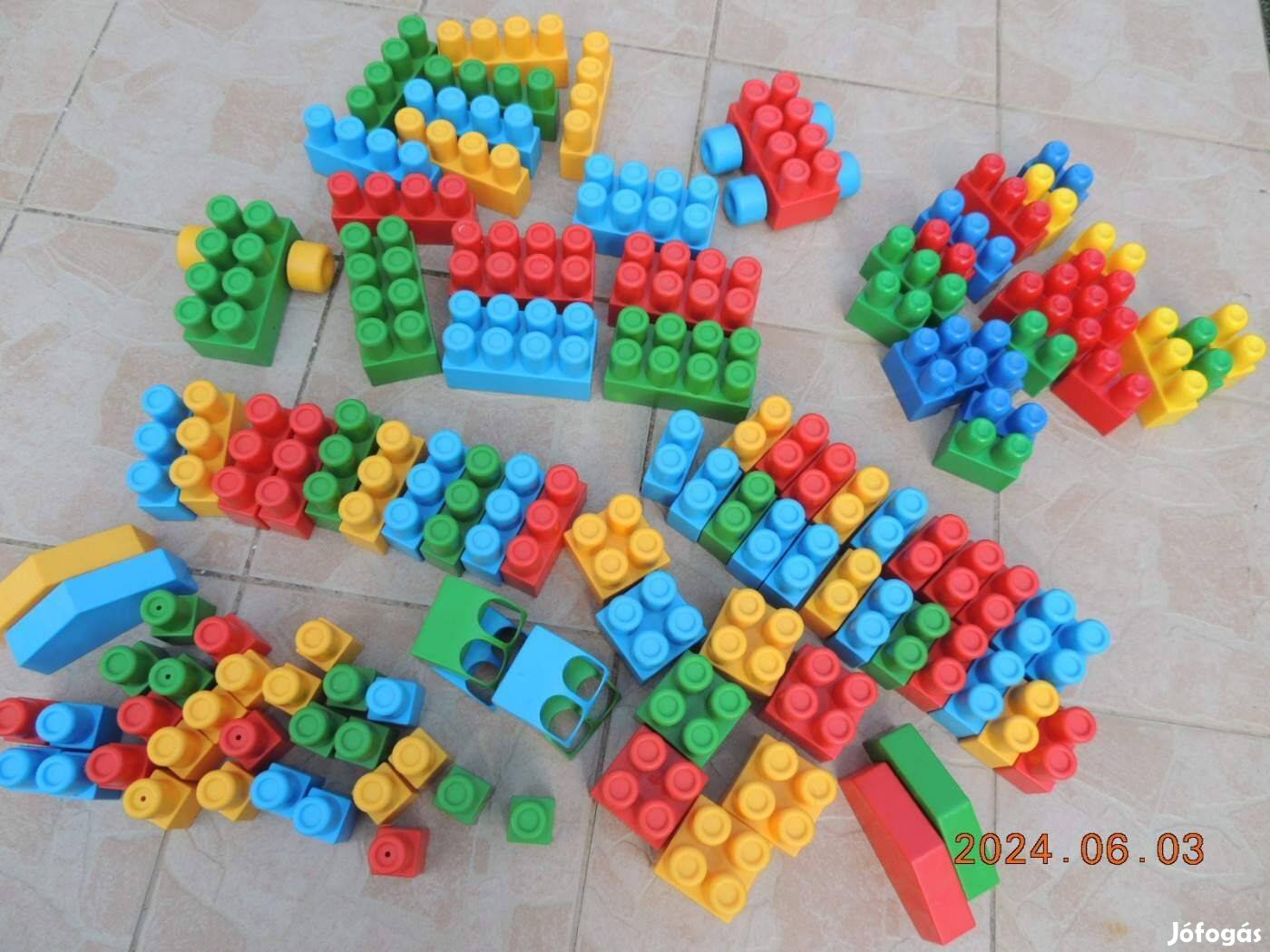 Wader Middle Blocks építőjáték 112 db