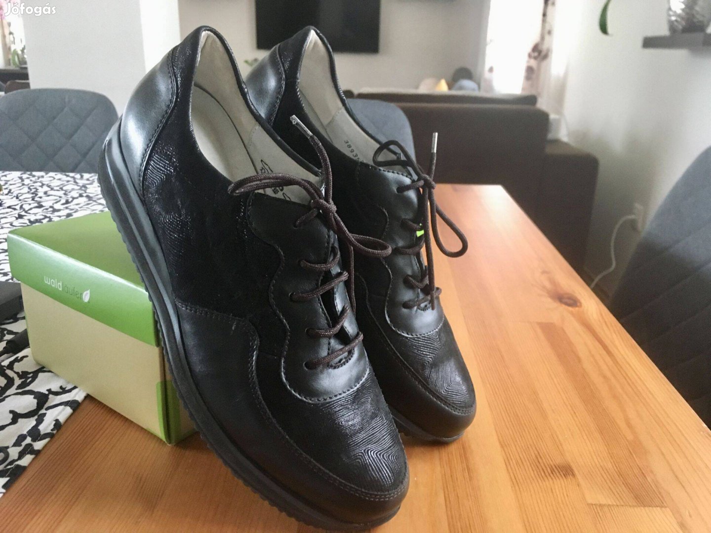 Waldlaufer kényelmi bőr cipő 40-es