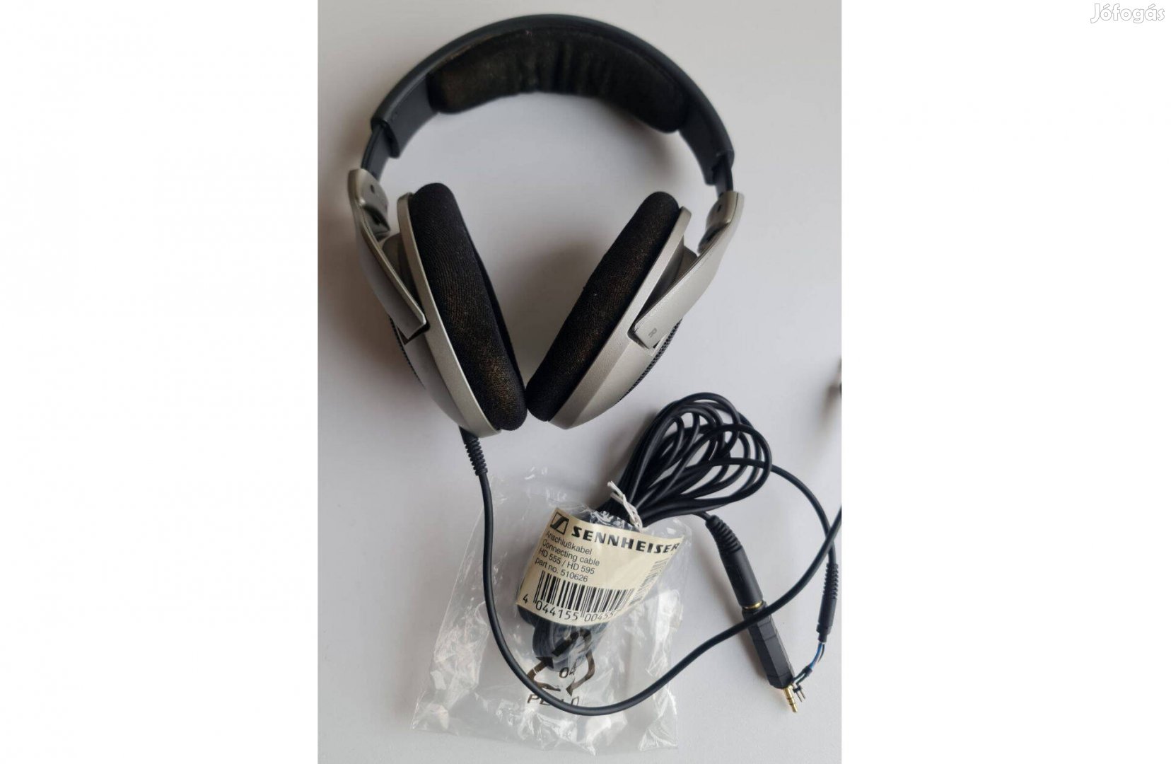 Walkmanekhez kiegészítők: Sennheiser HD555, Sony ST mikrofon, MD táv