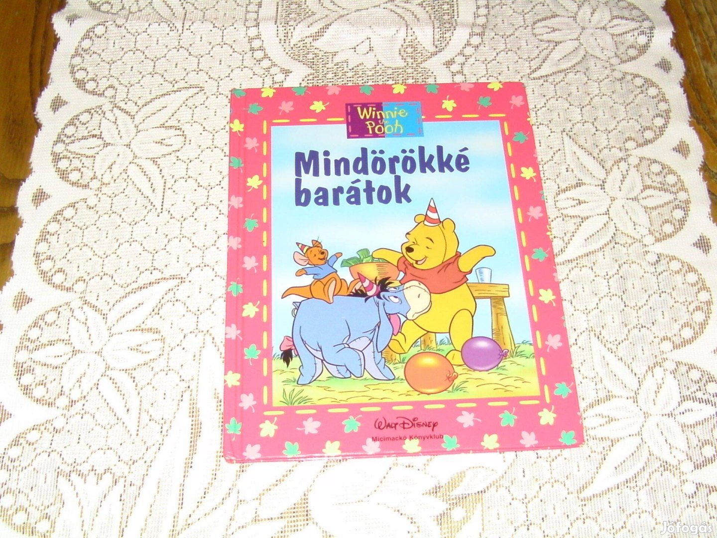 Walt Disney - Mindörökké barátok c. könyv