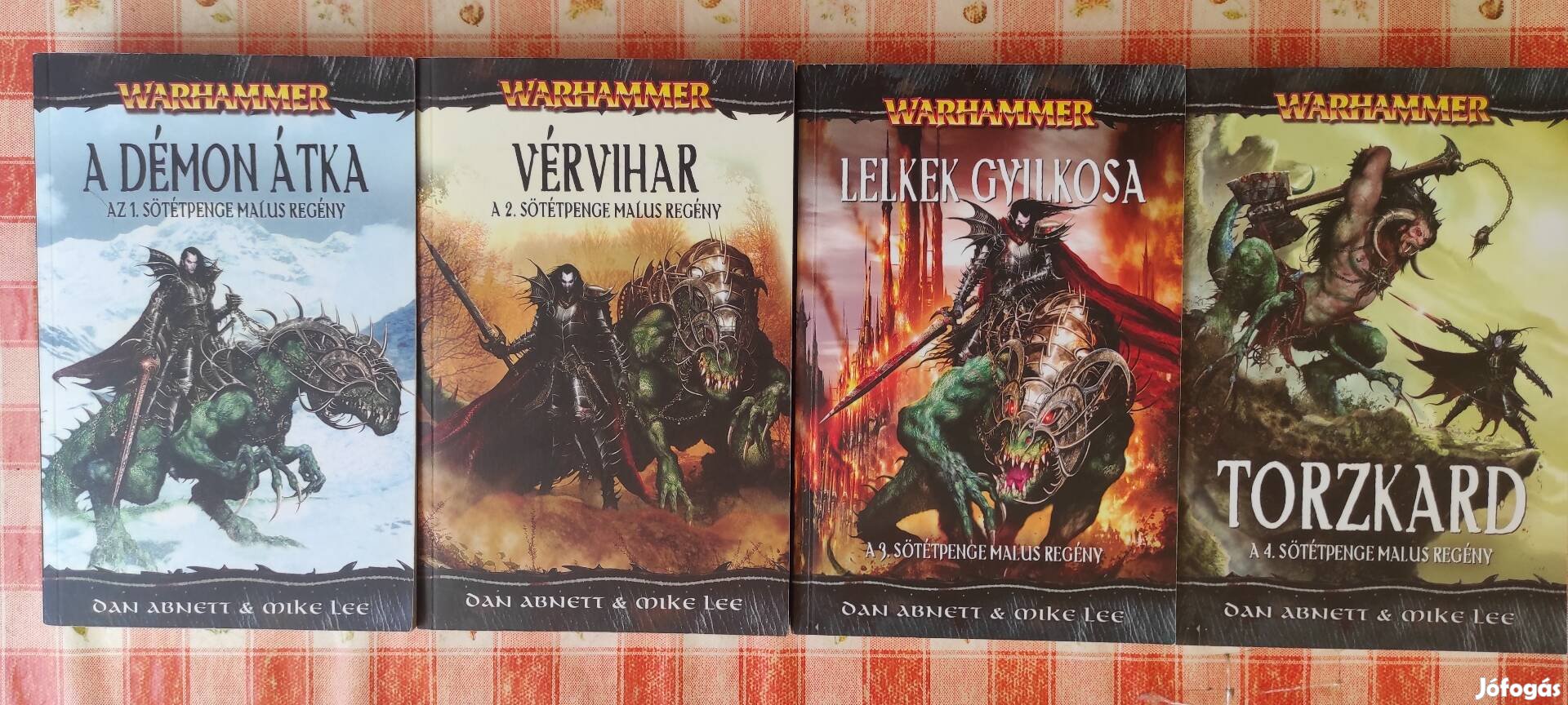 Warhammer - Sötétpenge Malus regény 1-4