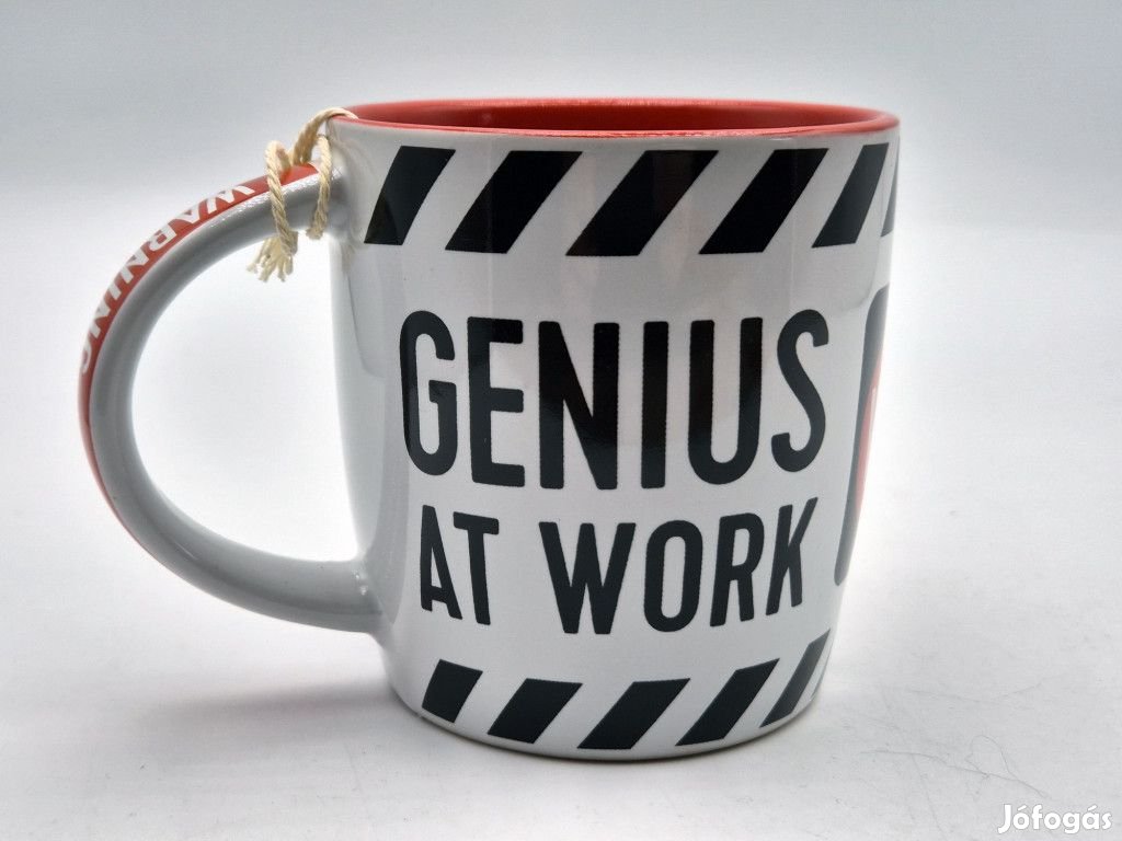 Warning - Genius at work - kerámia bögre