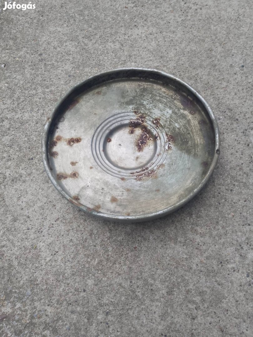 Wartburg 353 dísztárcsa