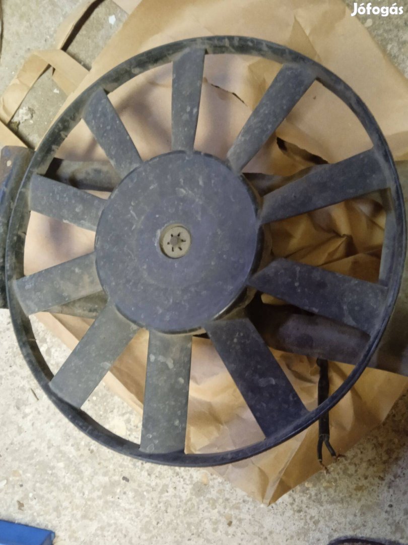 Wartburg 353 elolhutoshoz ventilátor bontott