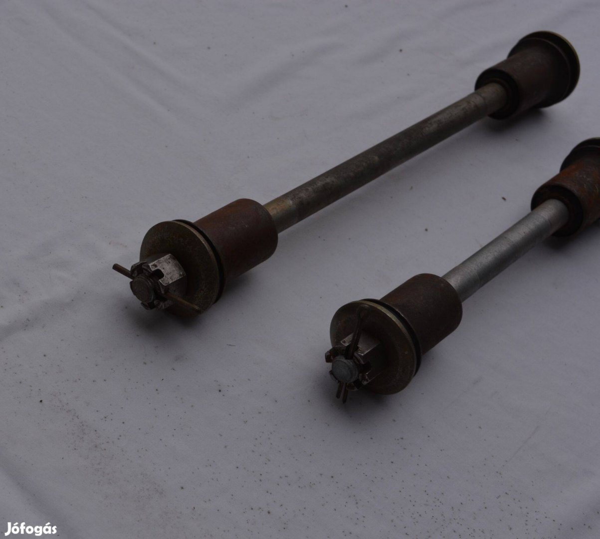Wartburg 353 trapéz silent első lengőkar szilent + tengely alsó felső