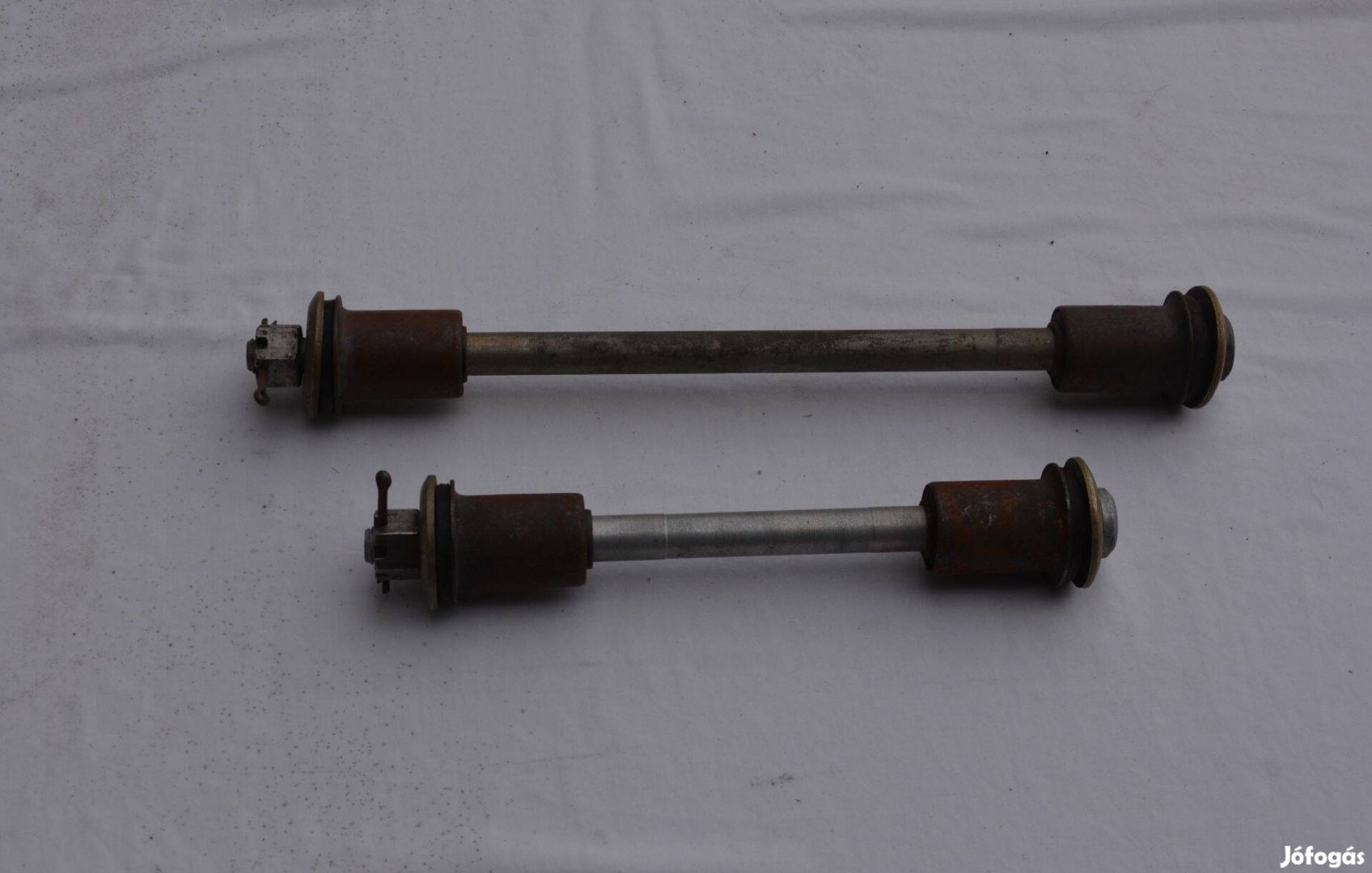 Wartburg 353 trapéz silent első lengőkar szilent + tengely alsó felső