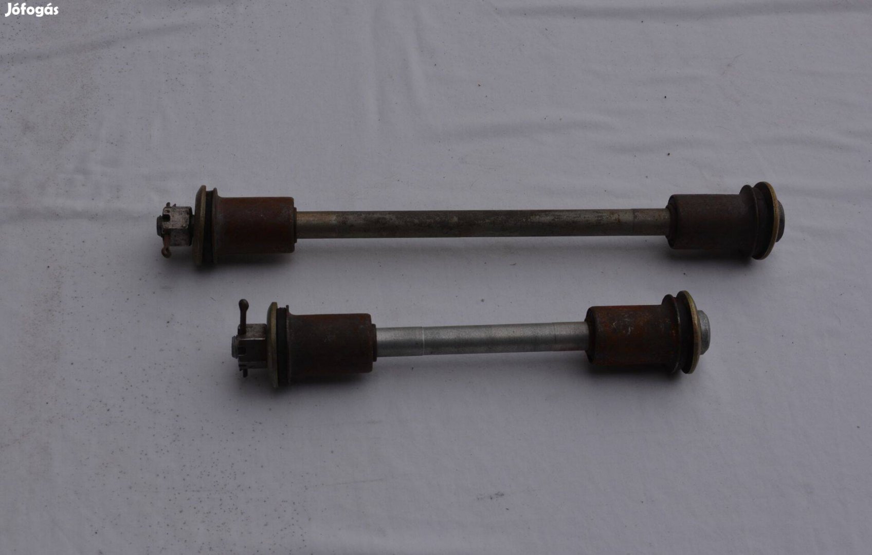 Wartburg 353 trapéz silent első lengőkar szilent + tengely alsó felső