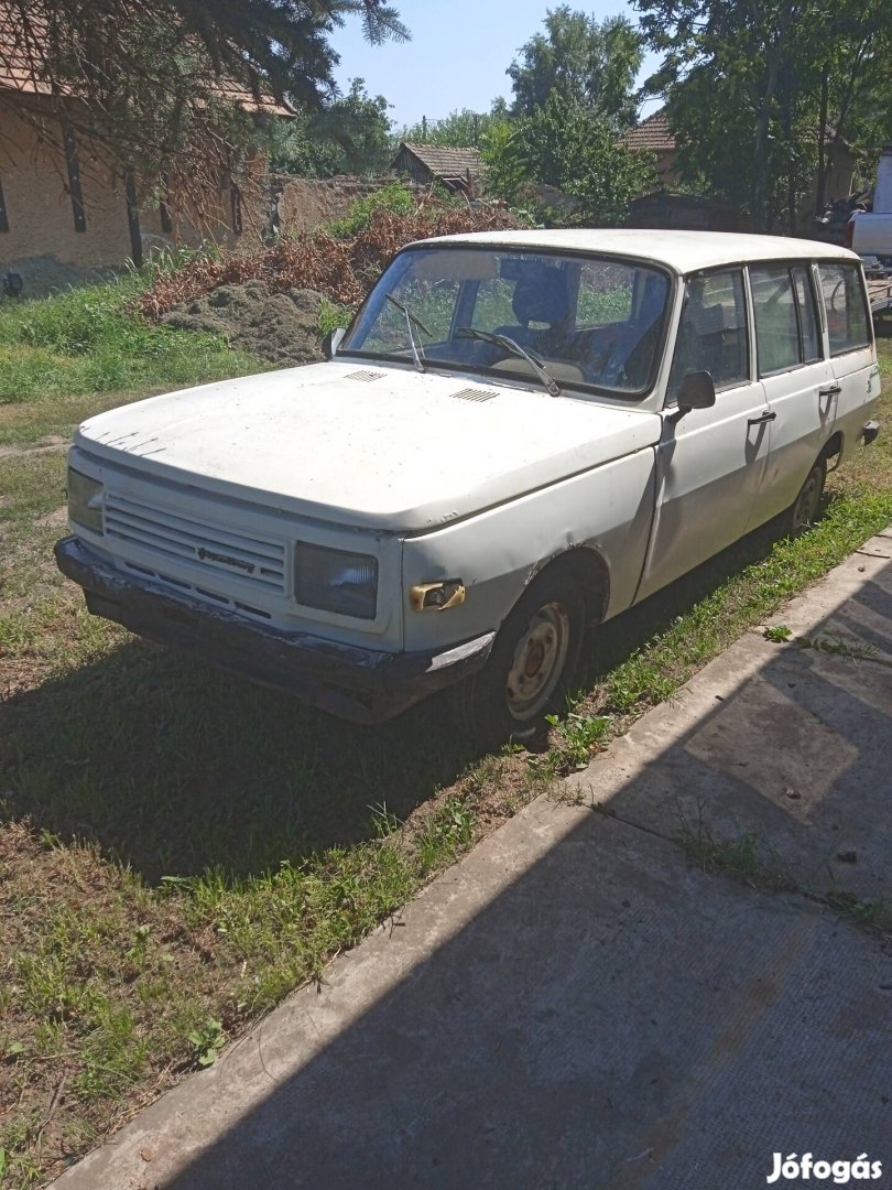 Wartburg , Barkas,Lada Niva eladó csere is érdekel 