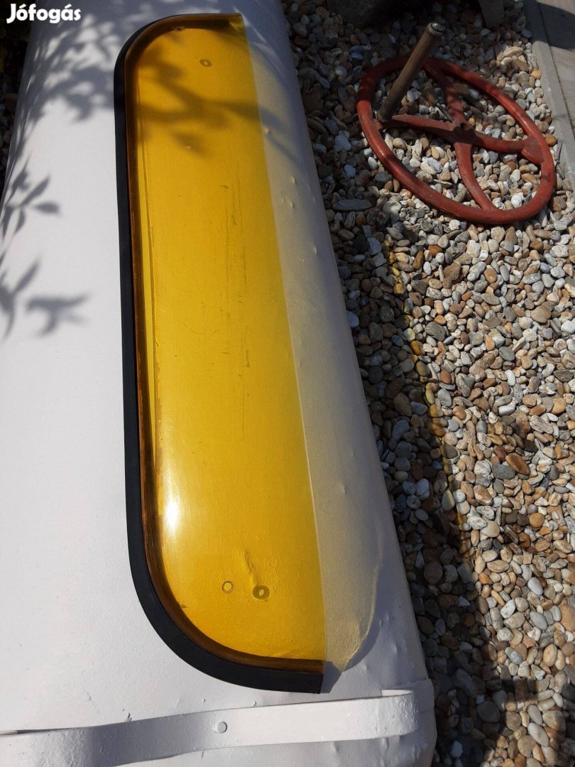 Wartburg spoiler tetőablak szélterelő