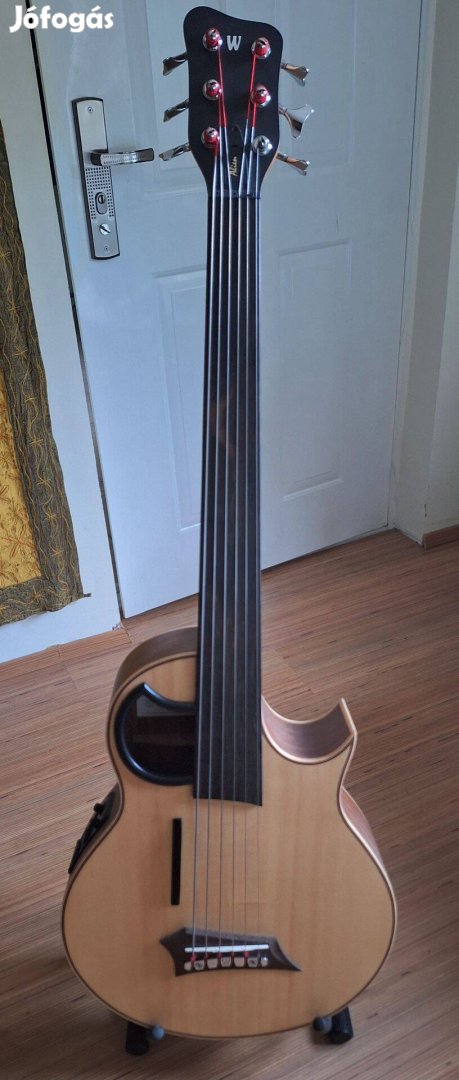 Warwick fretless 6 huros basszusgitar eladó