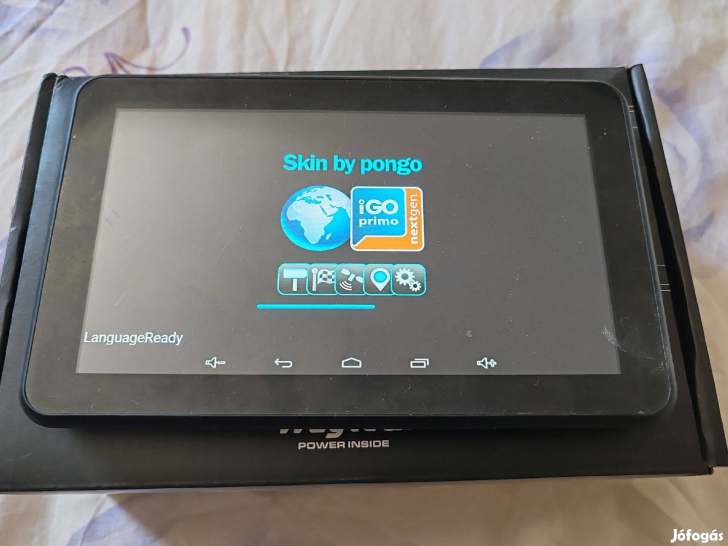 Wayteq X995 max 2 féle navigációs programmal
