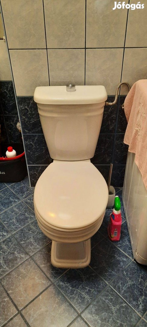 Wc monoblokkos kerámia tartályos