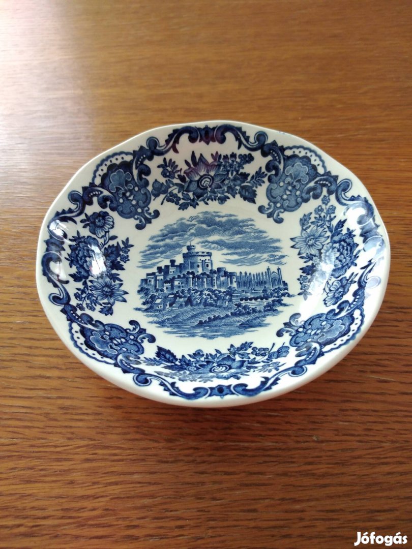 Wedgwood Royal Homes of Britain kék fehér porcelán tál tálka 