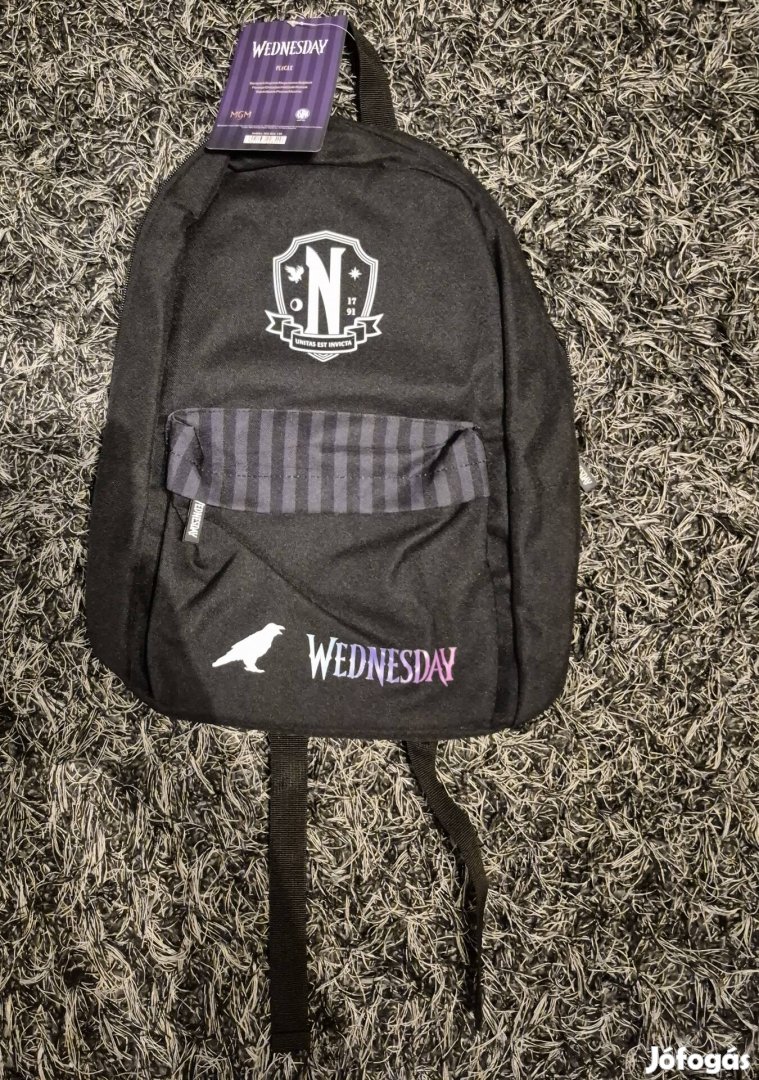 Wednesday hátizsák