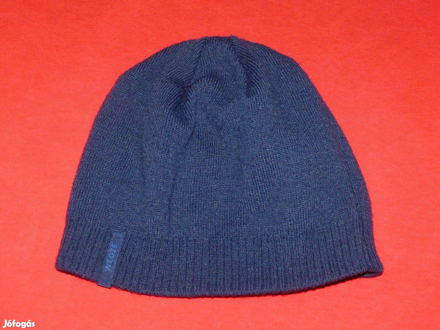 Wedze sötétkék sapka, körmérete 42-46 cm rugalmas