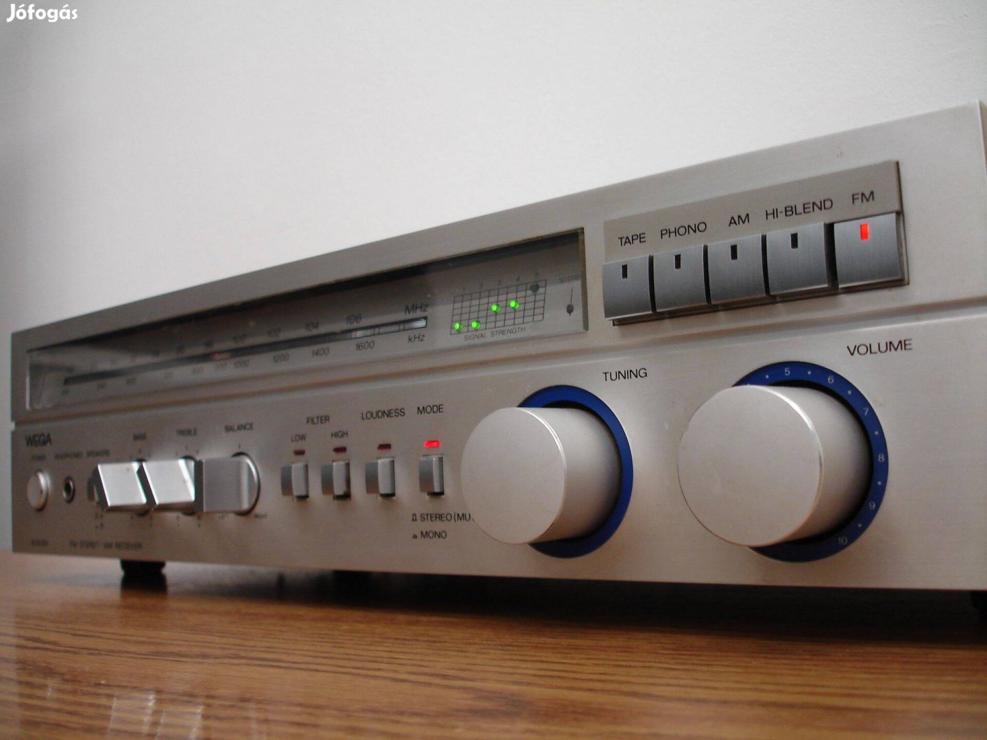 Wega R250SH retró sztereó rádió erősítő receiver