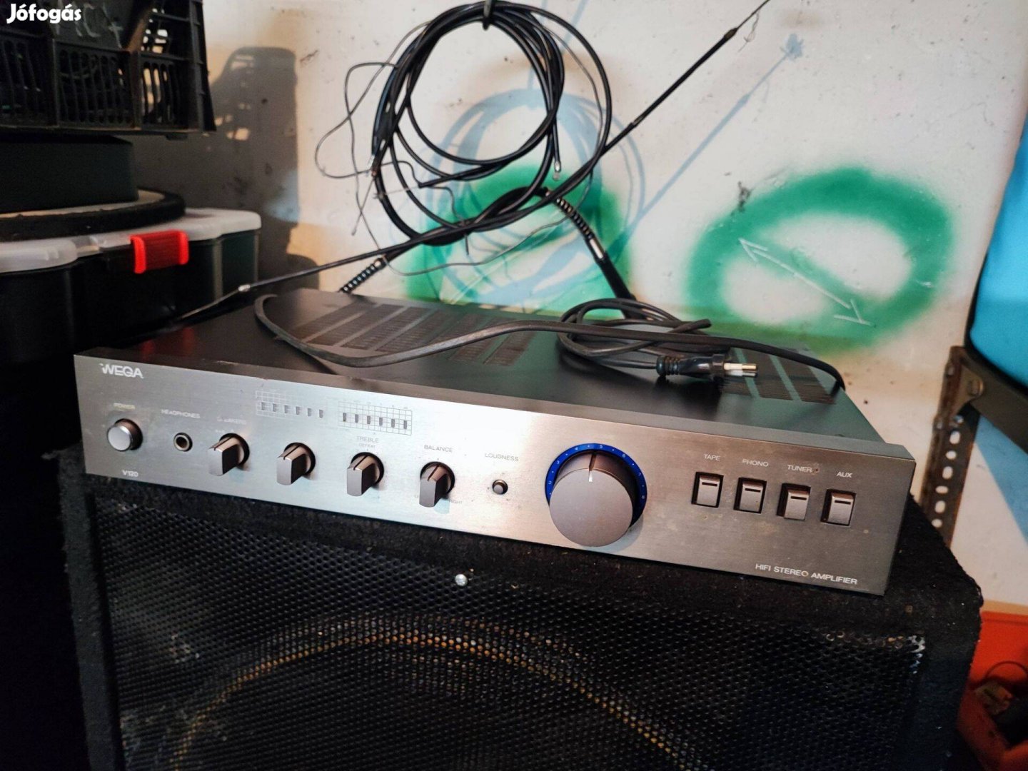 Wega erősítő