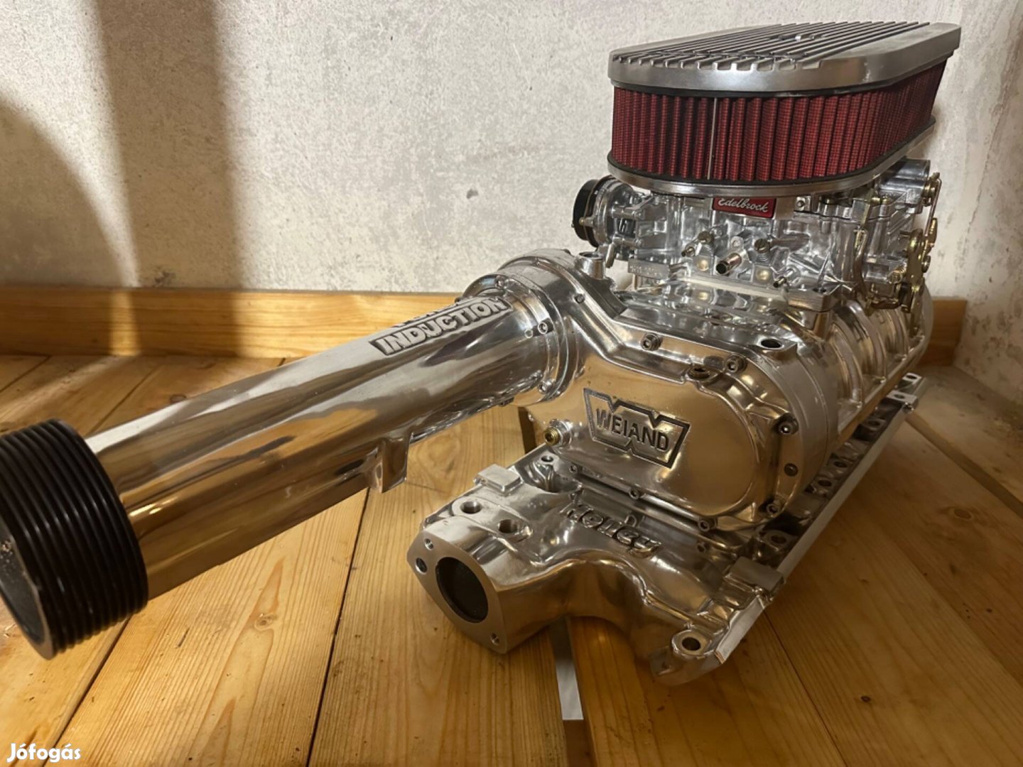 Weiand 174 Sfbp kompresszor, Edelbrock 750 karburátor és légszűrő