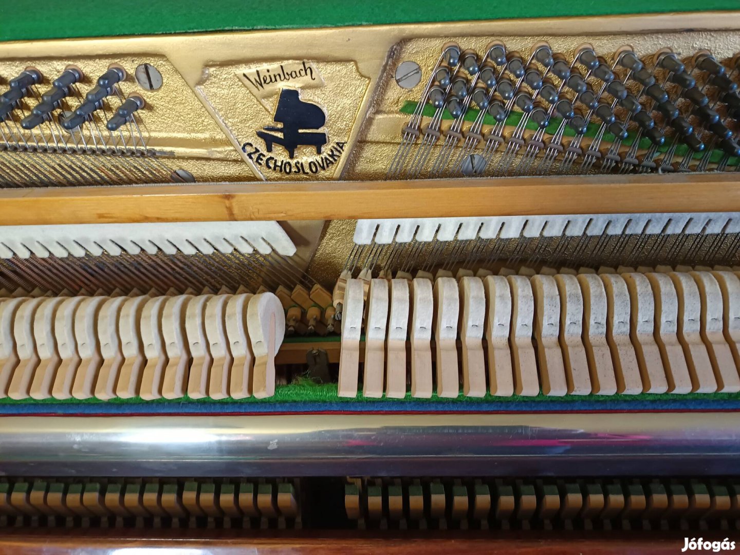 Weinbach Pianínó Különleges Sorozatból 3 Pedálos .