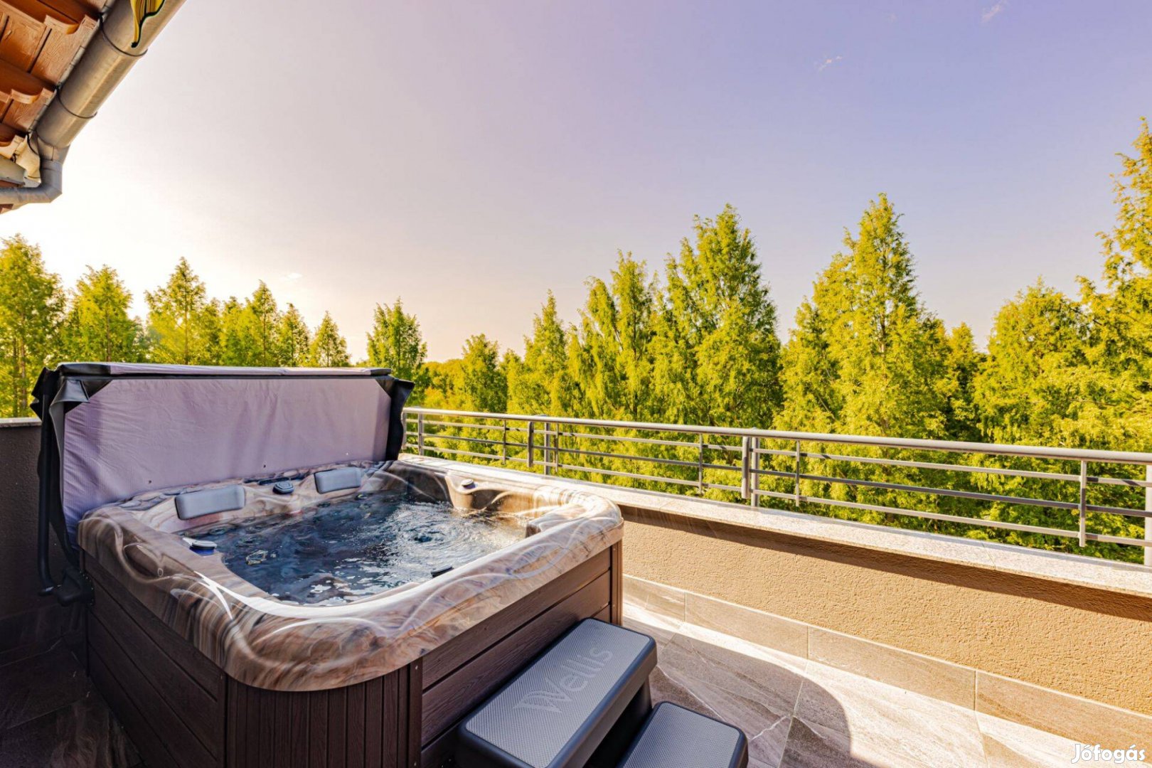 Wellis Jakuzzi 5 személyes eladó