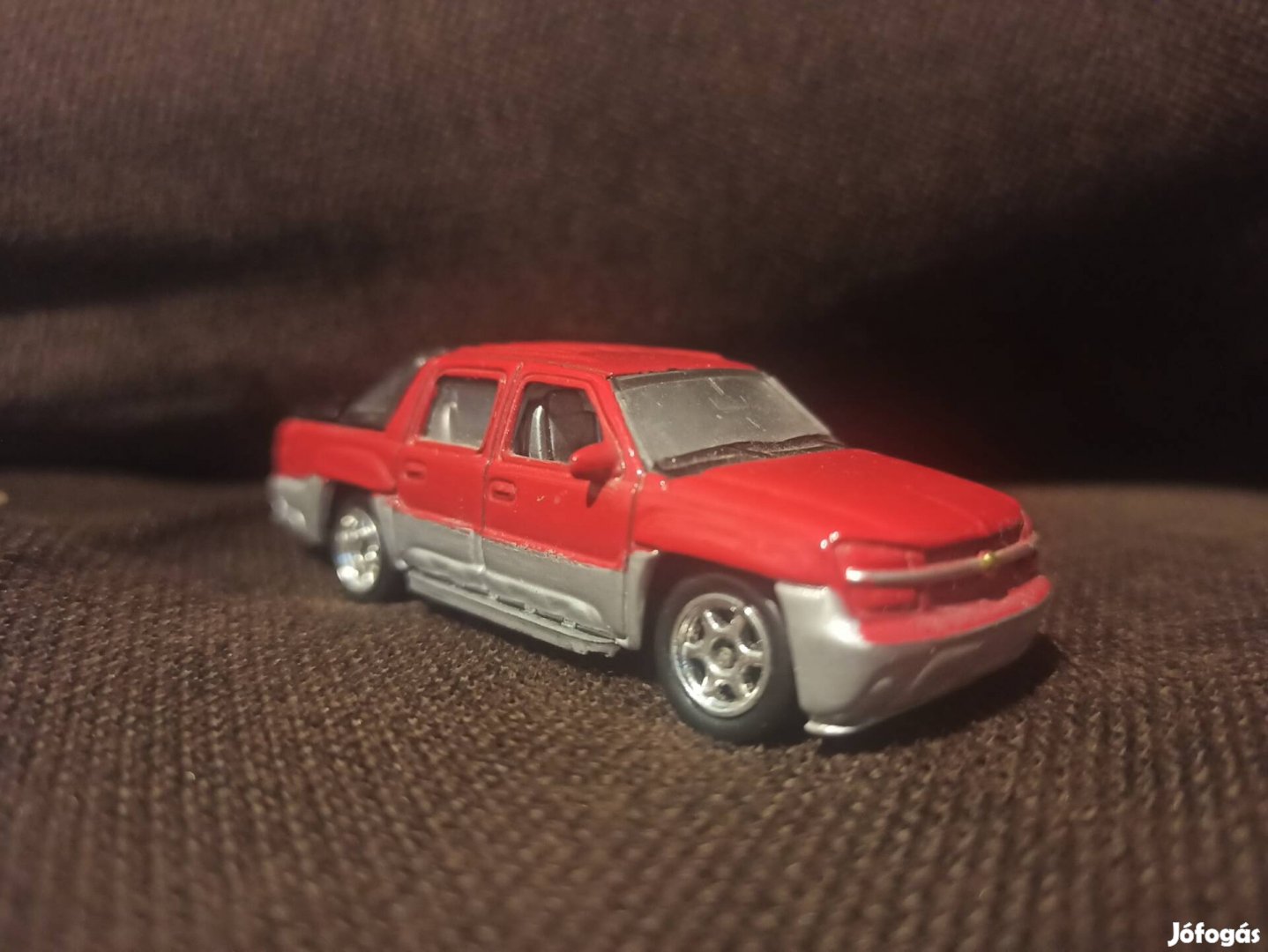 Welly 2001 Chevrolet Avalanche 