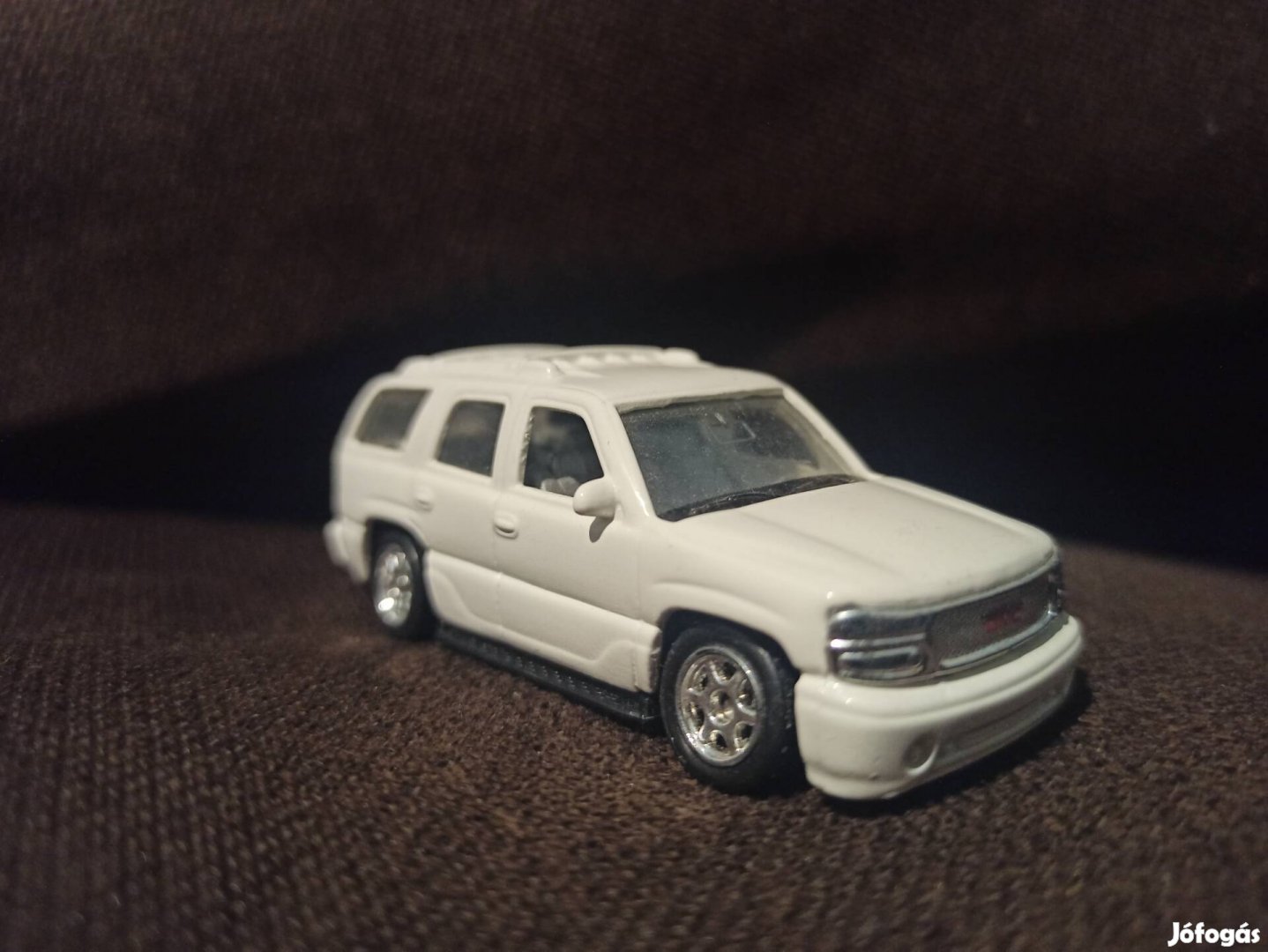 Welly GMC Yukon Denali